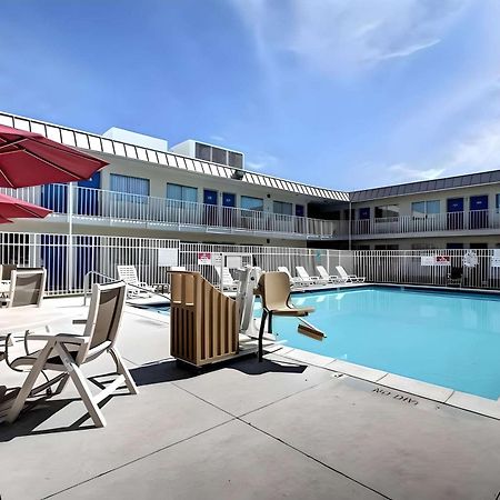 Econo Lodge Midvale Luaran gambar