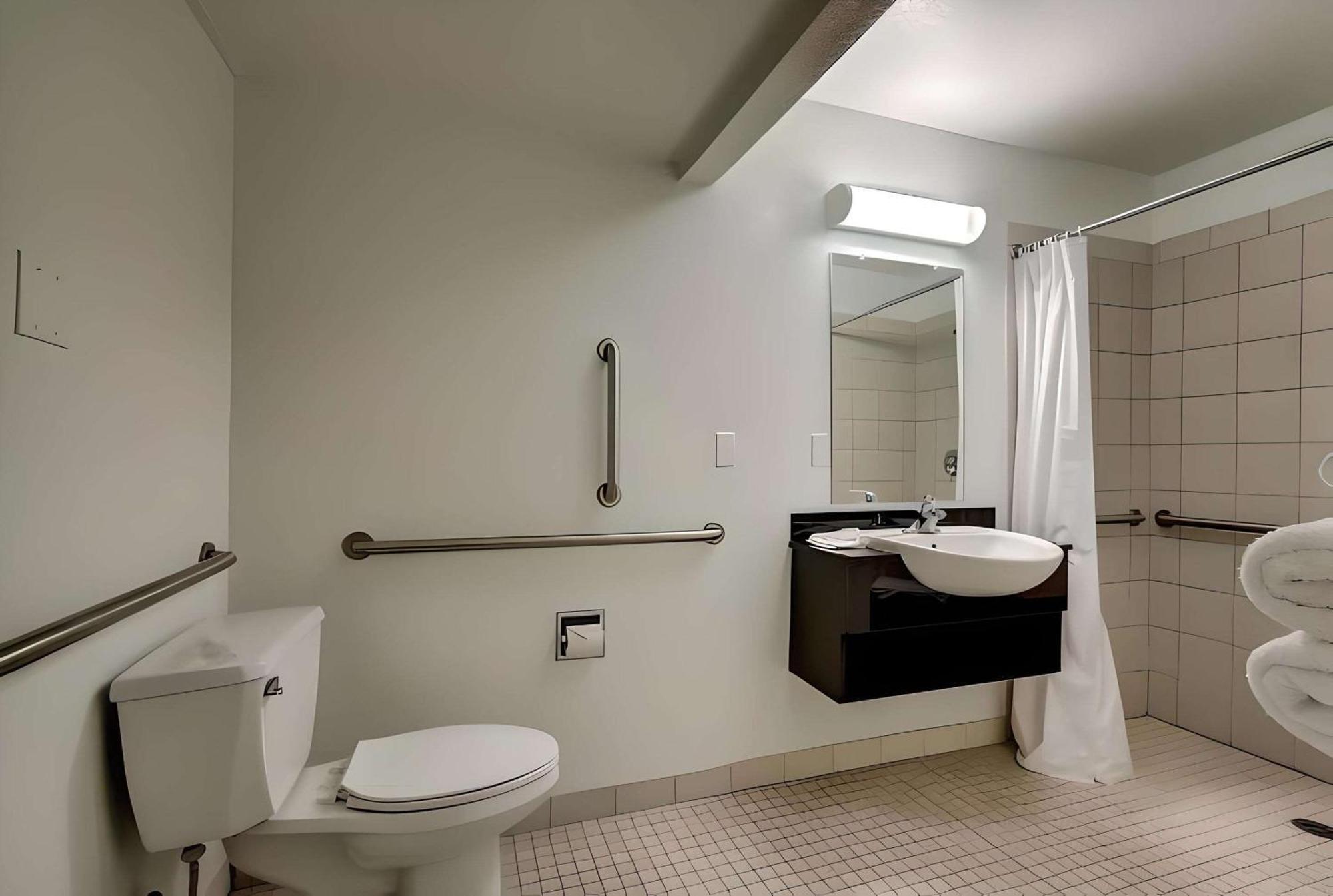 Econo Lodge Midvale Luaran gambar