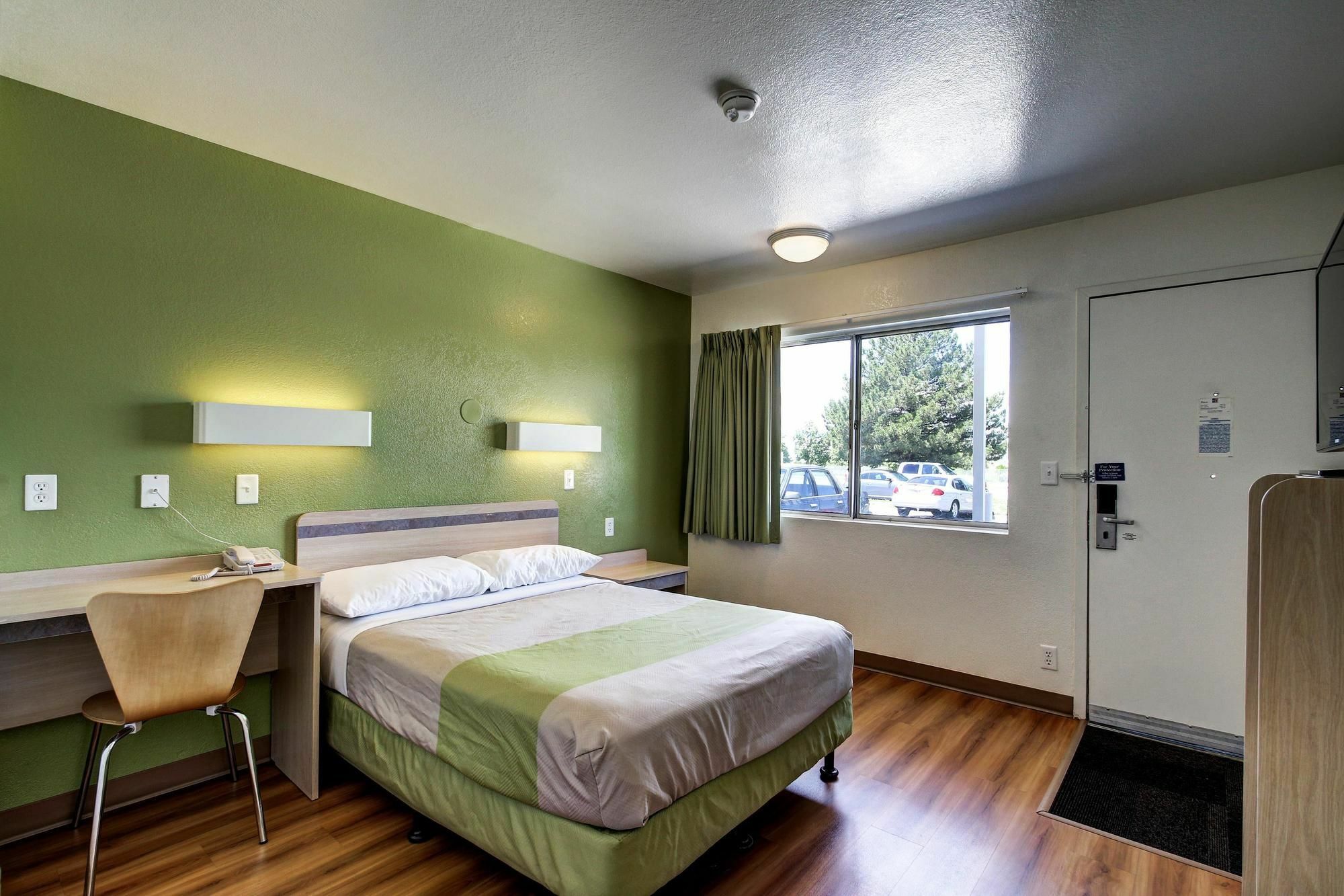 Econo Lodge Midvale Luaran gambar